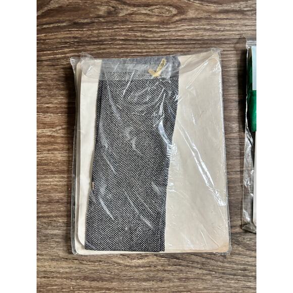 Vintage 1950s 60s 70s Nylon Pantyhose Stocking Lot of 3 Pairs Unopened - Picture 6 of 8